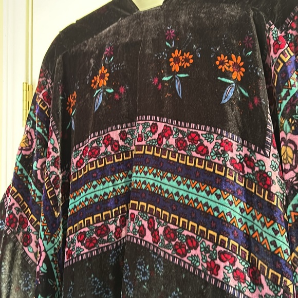 AKEMI + KIN Kimono - Anthropologie, one size - Picture 2 of 9